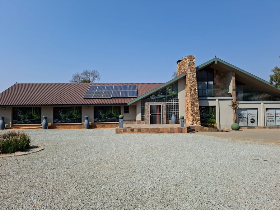 To Let commercial Property for Rent in Wilkoppies North West